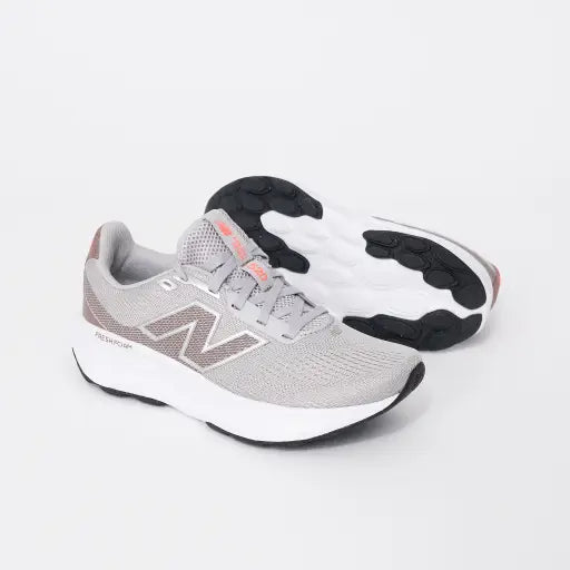 NEW BALANCE W520CY9