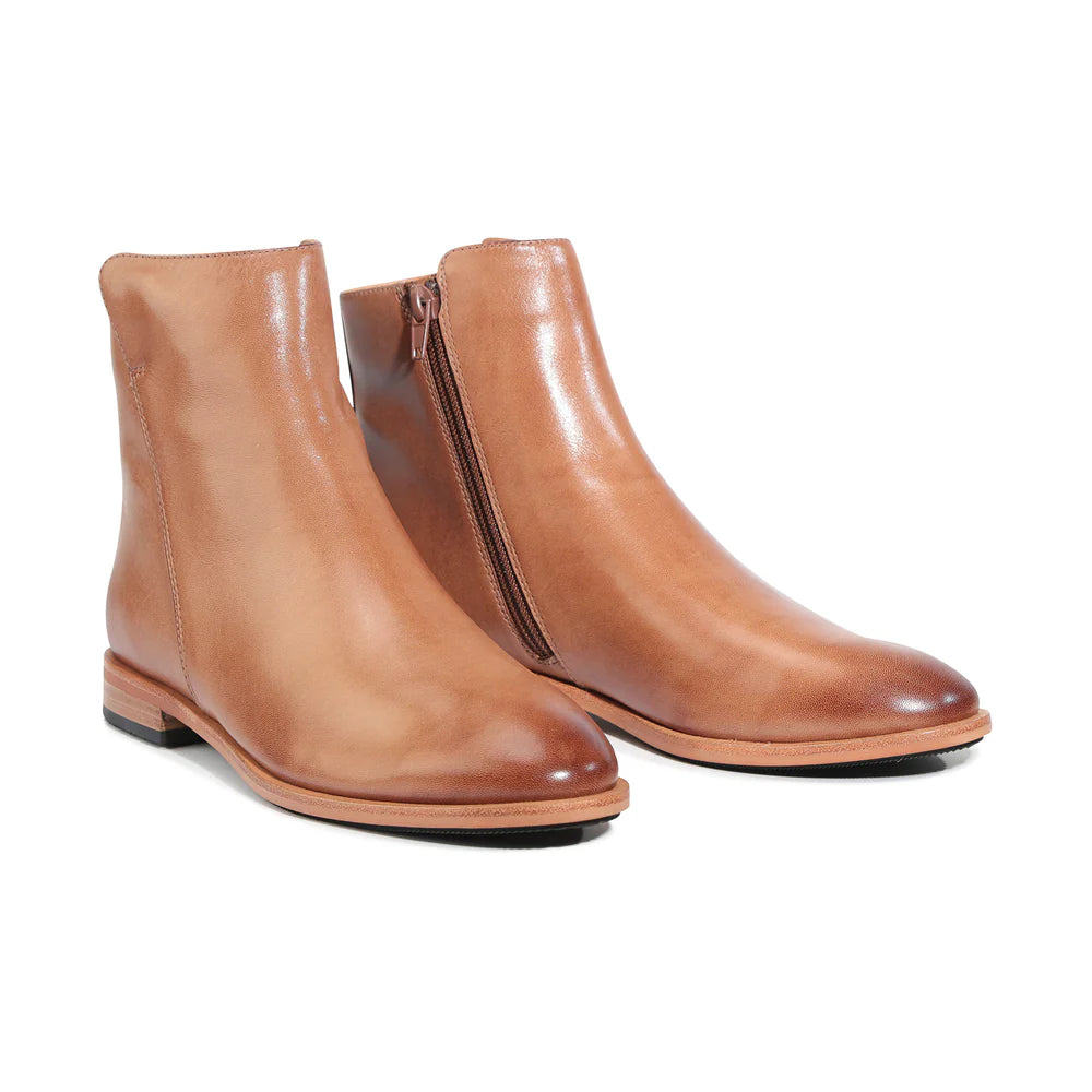 PHEONIX BOOTS