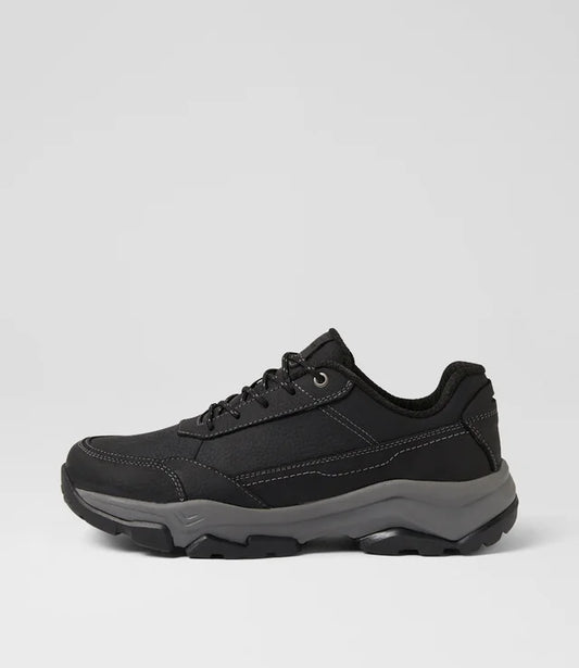 EASTERN LEATHER SNEAKER