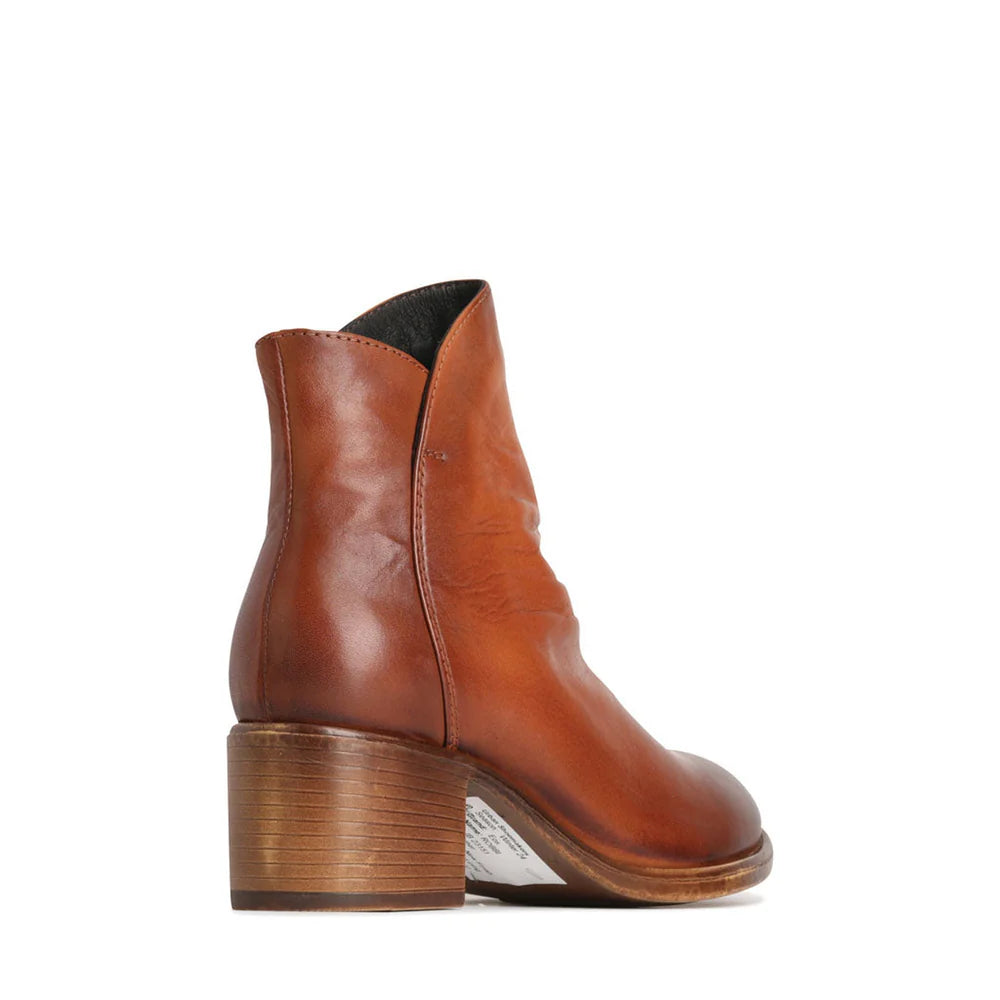 ROBBI ANKLE BOOT