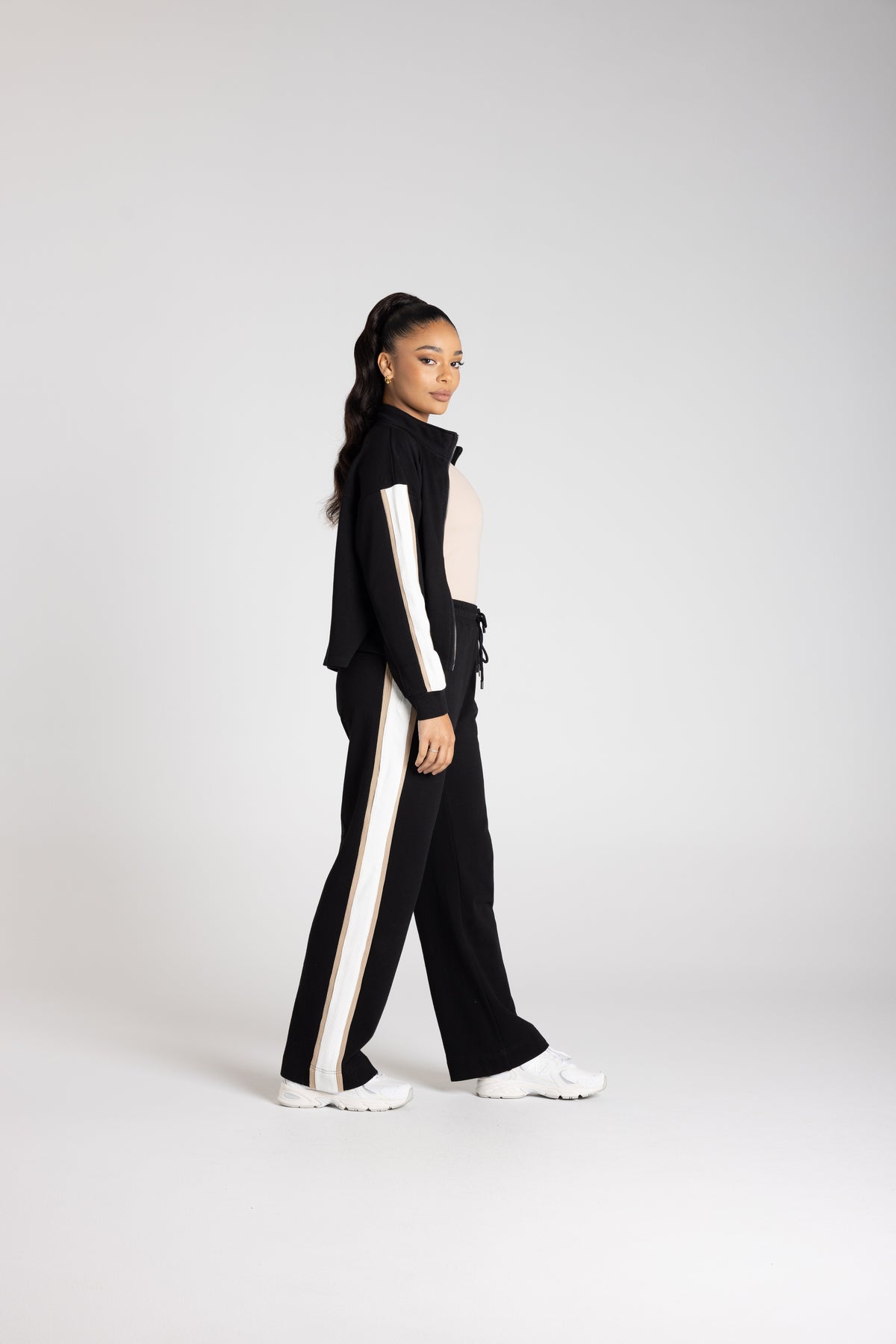 TRACK PANT