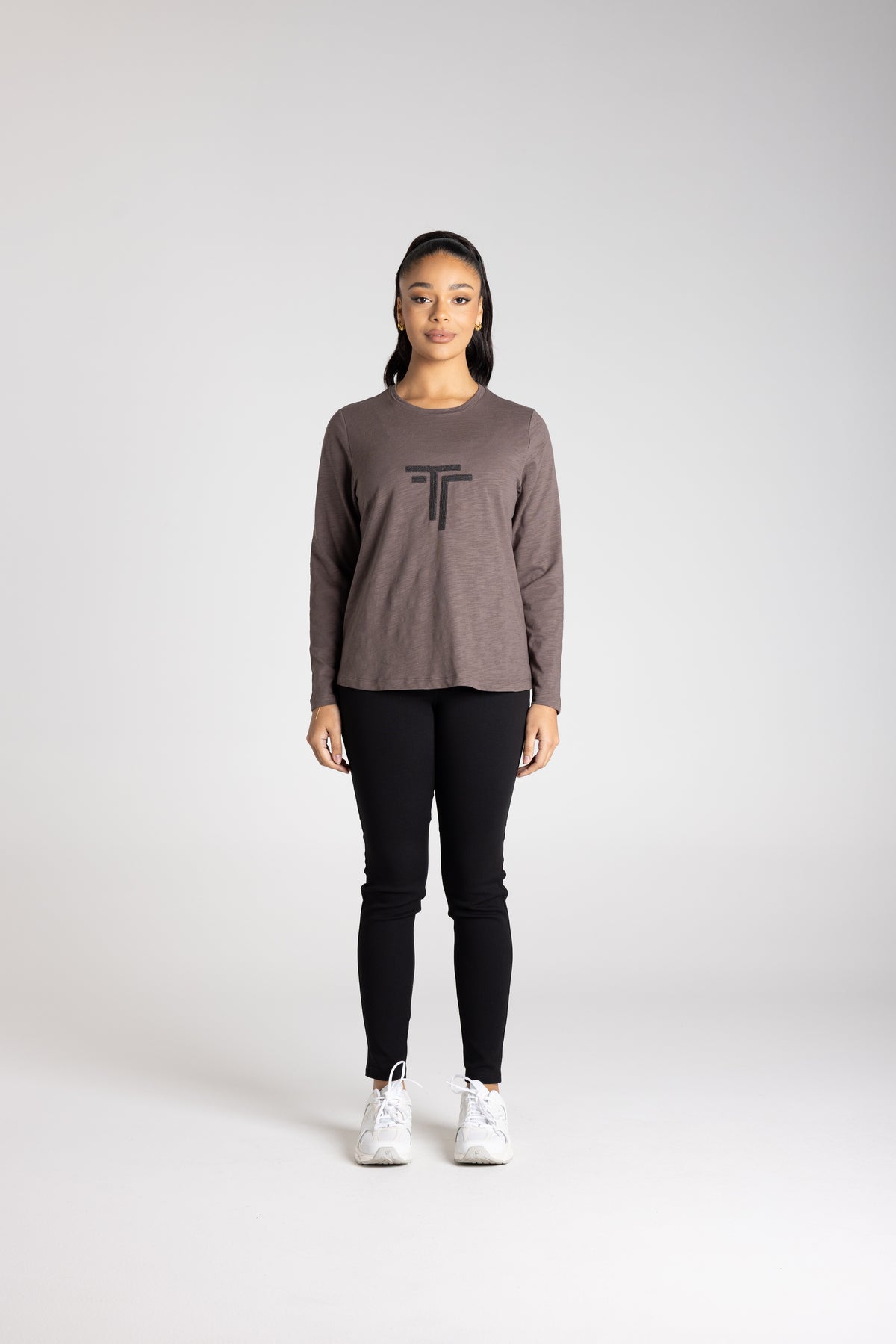 LONG SLEEVE CREW SEQUINS
