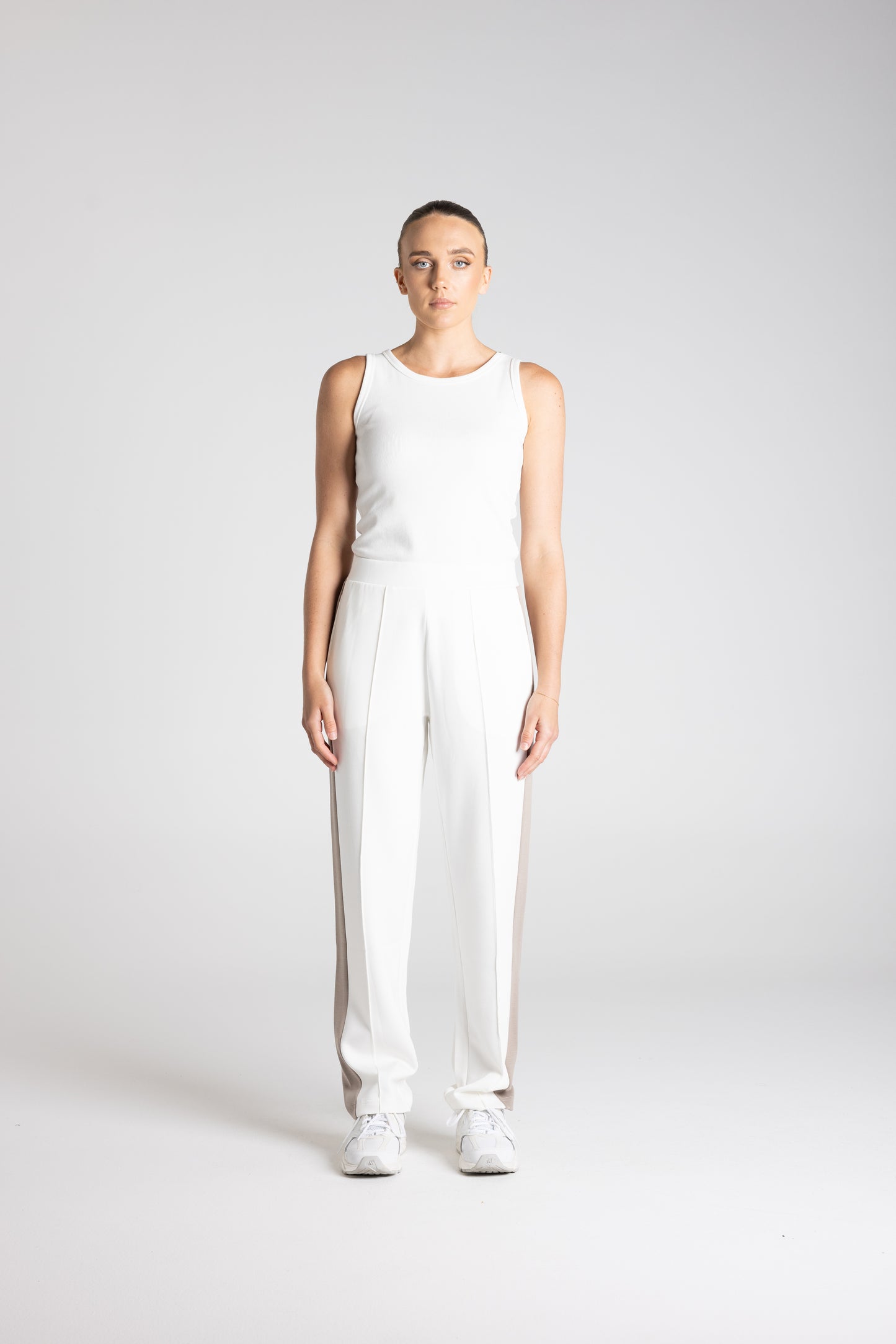TRAVEL PANT