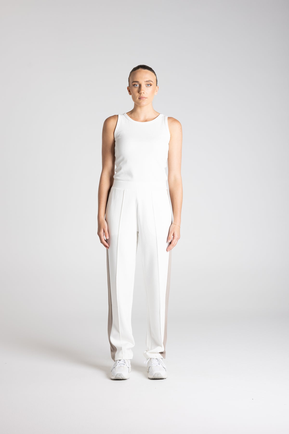 TRAVEL PANT