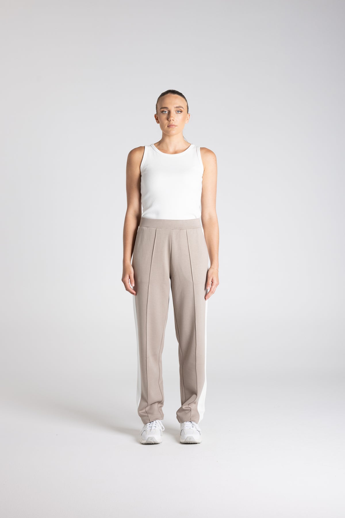 TRAVEL PANT