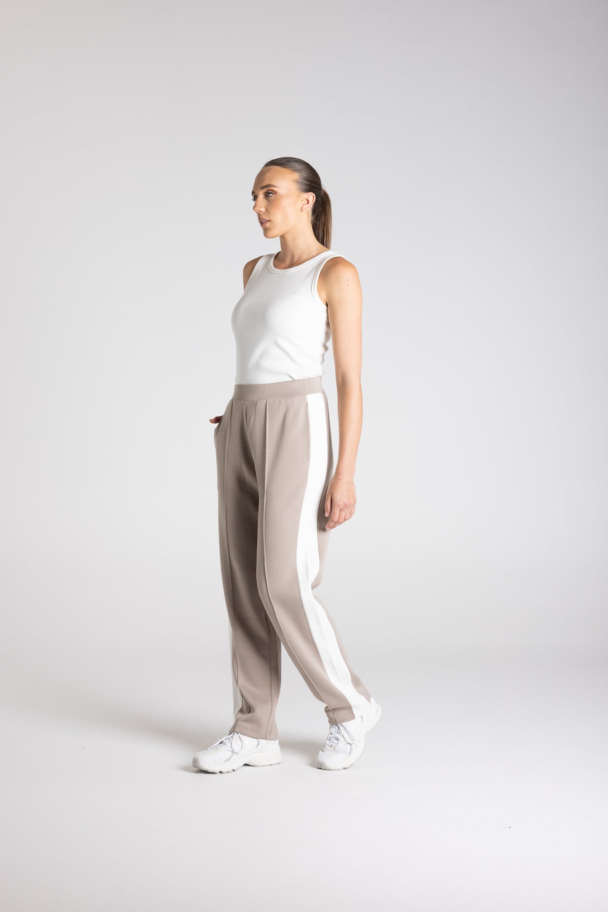 TRAVEL PANT