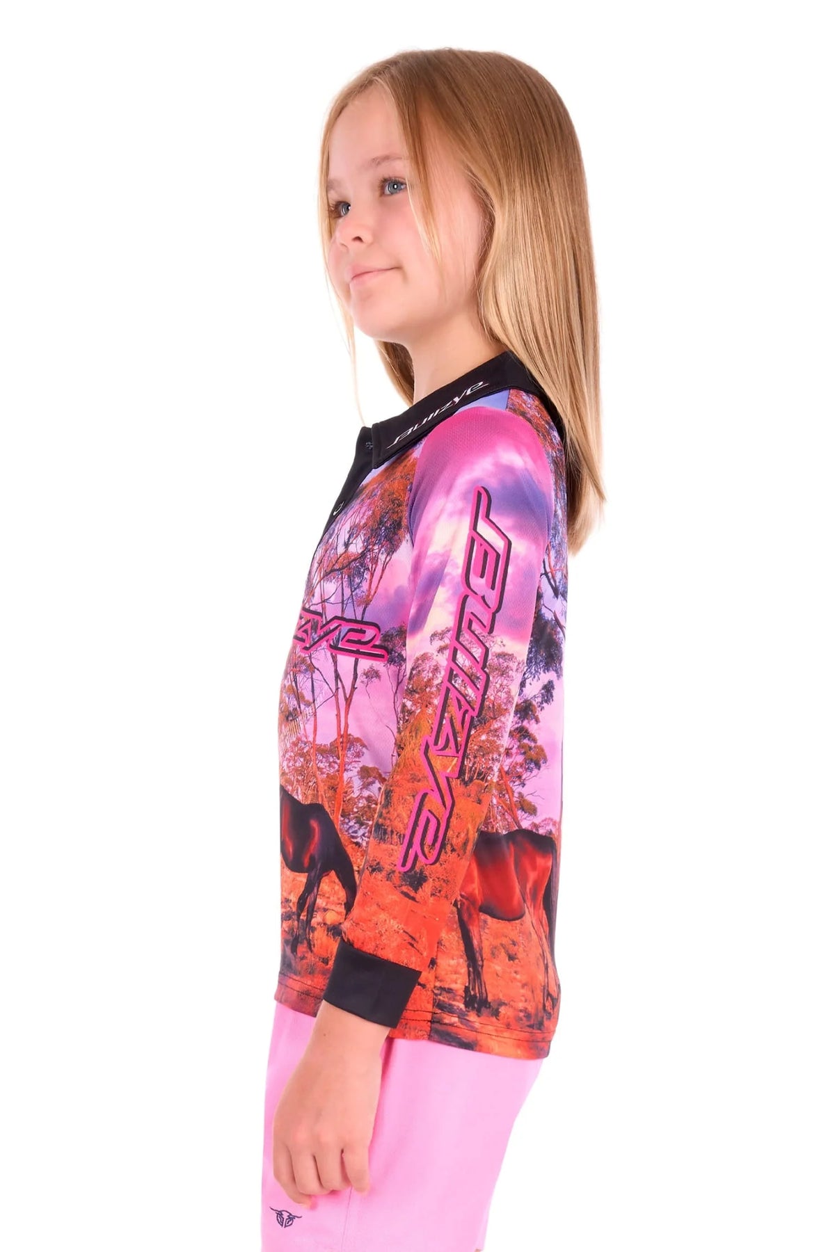 BULLZYE GRAZING HORSE KIDS TEE